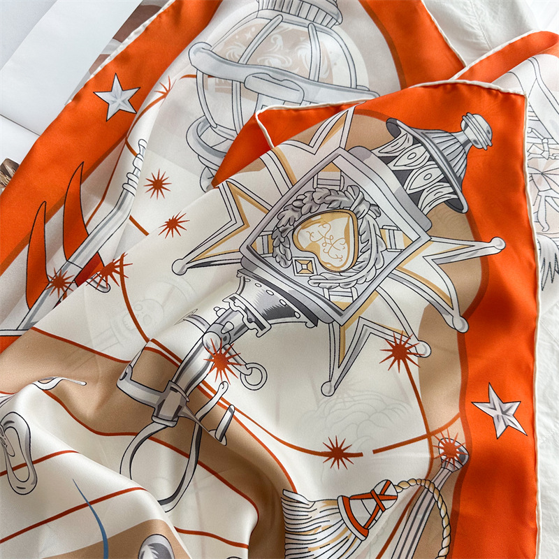 Luxury Brand Scarf Large Silk  - Travel Accessories Aesthetic ulasan dan harga