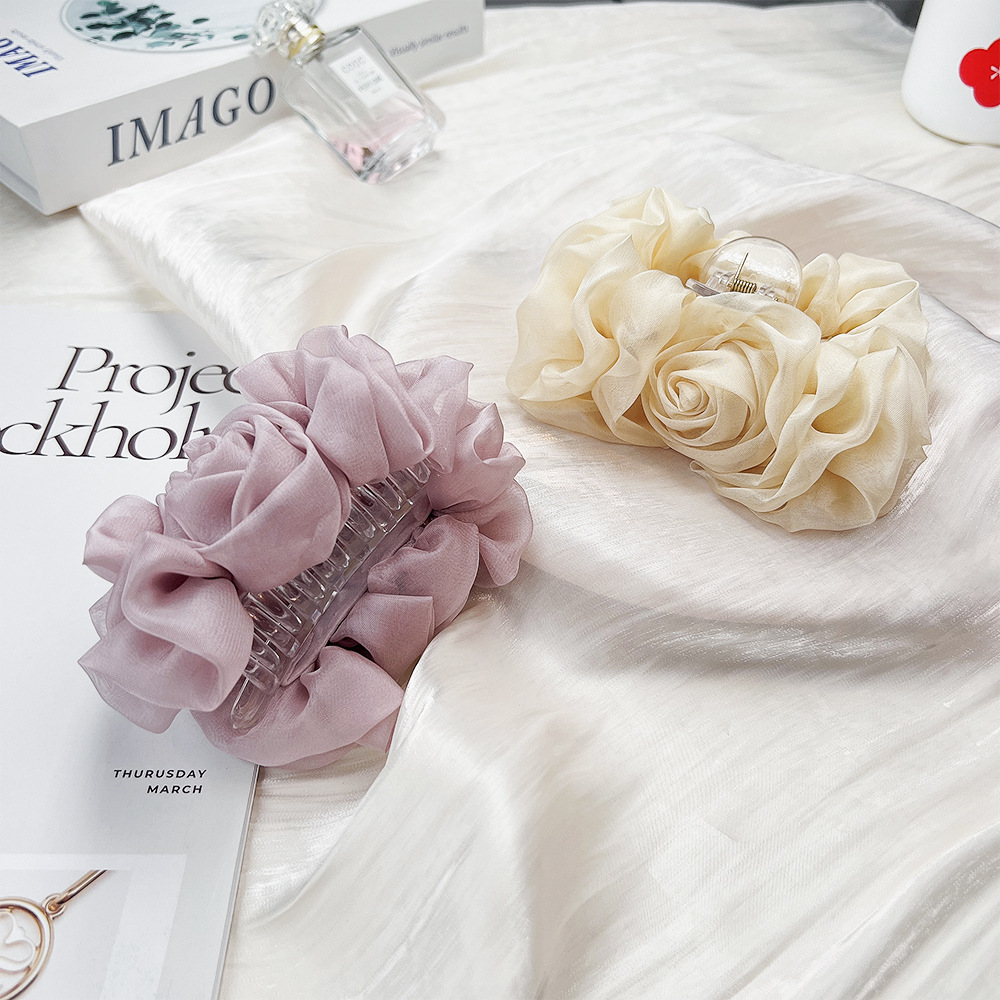 Spring Chiffon Hair Claw Folde - Travel Accessories Aesthetic ulasan dan harga