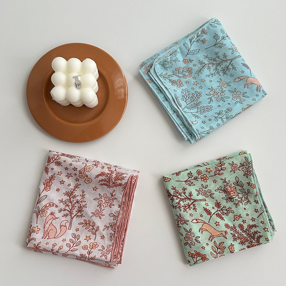 A Pair of Women's Floral Fox P - Travel Accessories Aesthetic ulasan dan harga